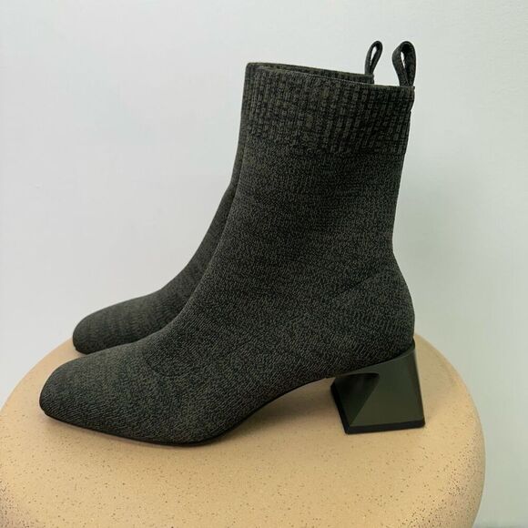 Vivaia Women’s Regina Peo Dark Olive Square-Toe Water-Repellent Heeled Boots - Picture 14 of 15